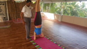 headstand-yoga2